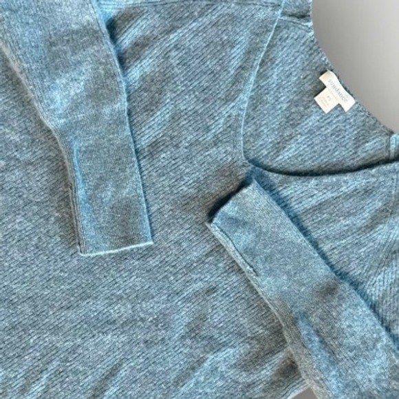 Sundance Sweaters - Sundance Womens Sweater Small Blue 100% Cashmere V Neck Long Sleeve Knit